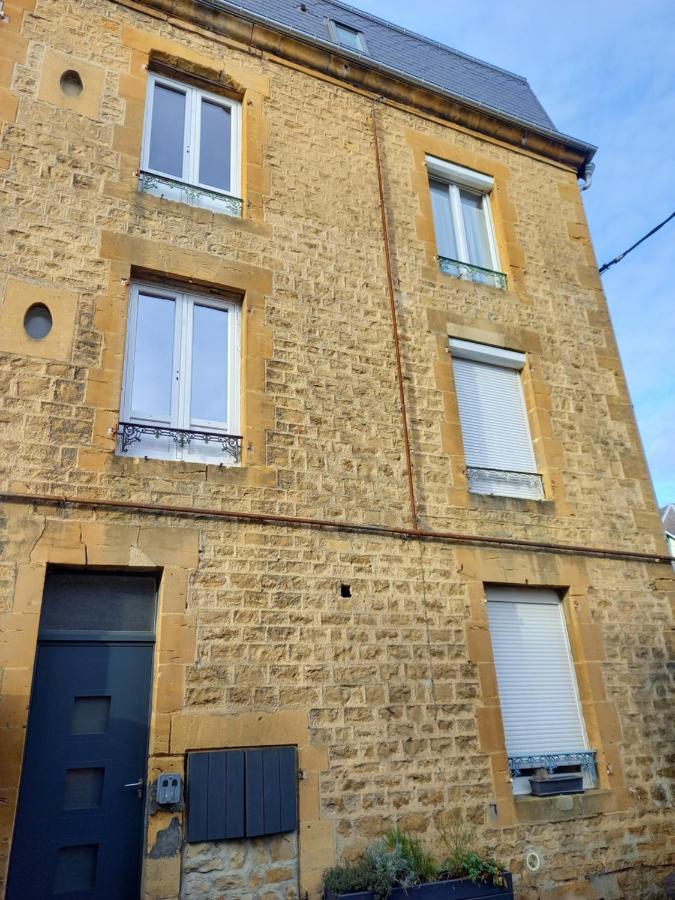 Appartement, 2Eme Etage Avec Piscine Partagee Седан Екстериор снимка